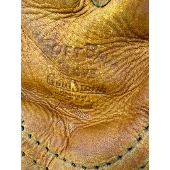 GoldSmith SB70 Gripper Pocket WWII Military Issued Softball Glove US 6‑1945